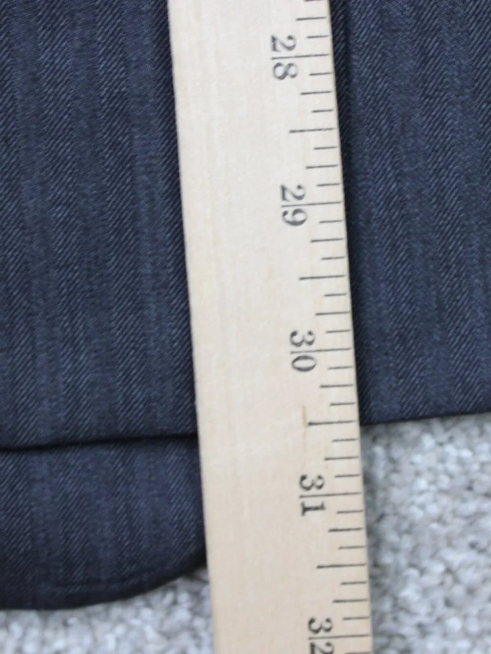 Jos A. Bank Blazer Mens 44 Regular Gray 100% Wool 2 Button Single Vent Jacket